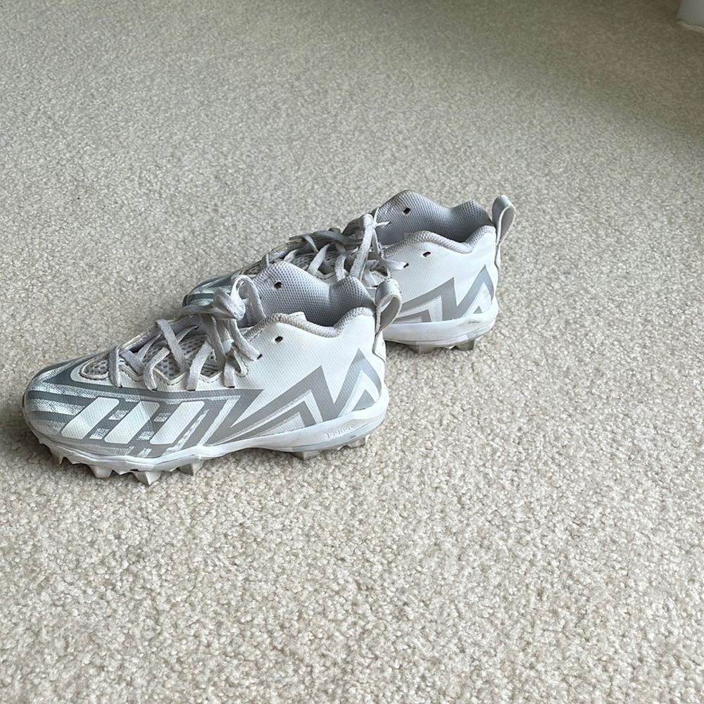 Adidas Freak spark football shoe - size 1.5